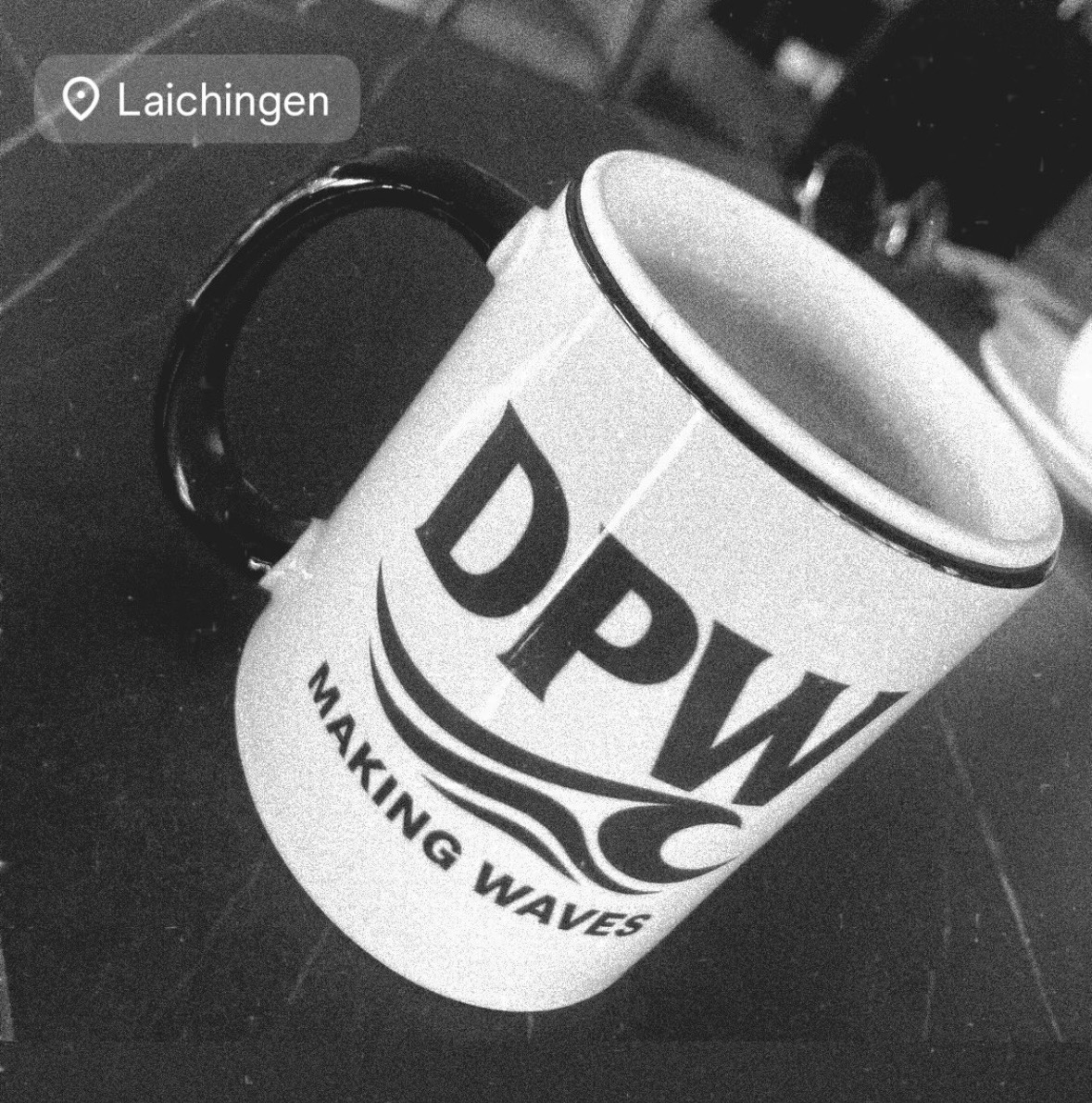 „MAKING WAVES“ Tasse